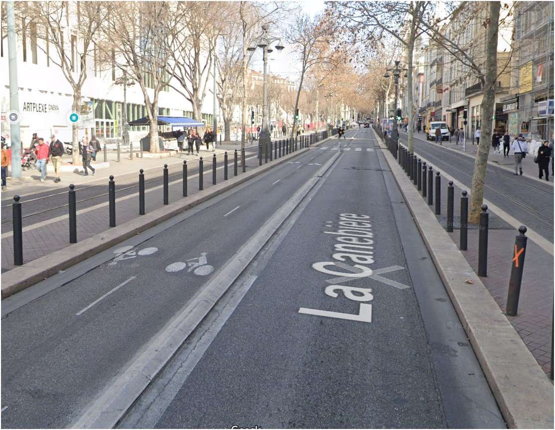 Revêtement dangereux sur piste cyclable